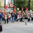 PSAC members march to CUPW solidarity rally